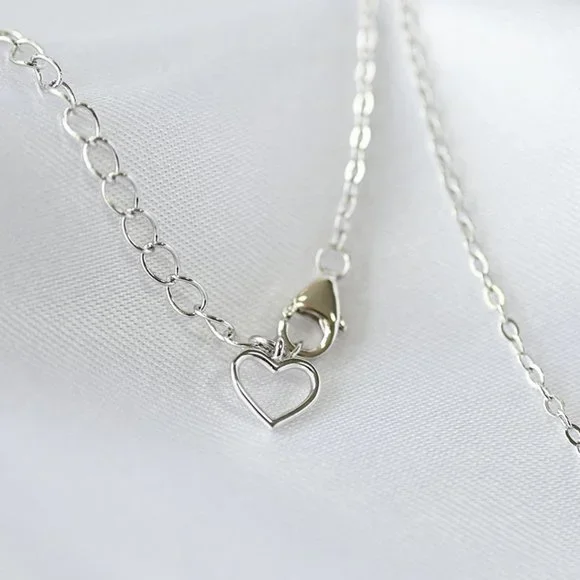 Certified 1ct. t.w. Moissanite Diamond Flower Key Necklace NEW - Picture 7 of 16